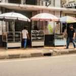 Bingung Pilih Produk Fisik atau Digital? 10 Poin Ini Akan Bantu Keputusanmu