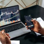 Percaya Diri atau Terlalu Percaya Diri? 10 Perbedaan yang Mengubah Segalanya